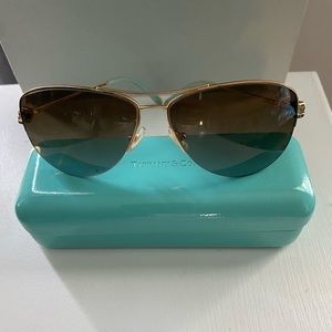 COPY - Tiffany & Company sunglasses